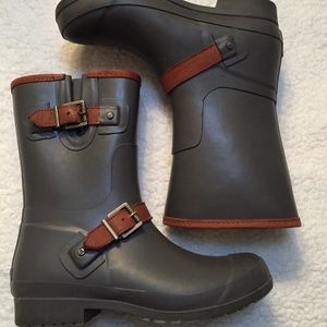Sperry Rain Boots Mid Calf